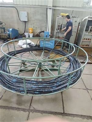 ỐNG CAO SU ÁP LỰC CAO VÀ PHỤ KIỆN ĐƯỢC GIAO ĐẾN VIỆT NAM